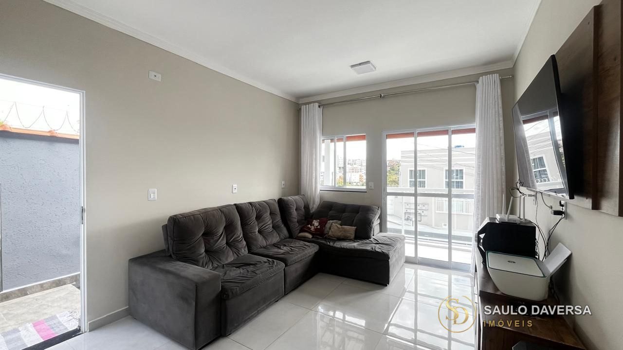 Casa em Jardim Bandeirantes — foto 2